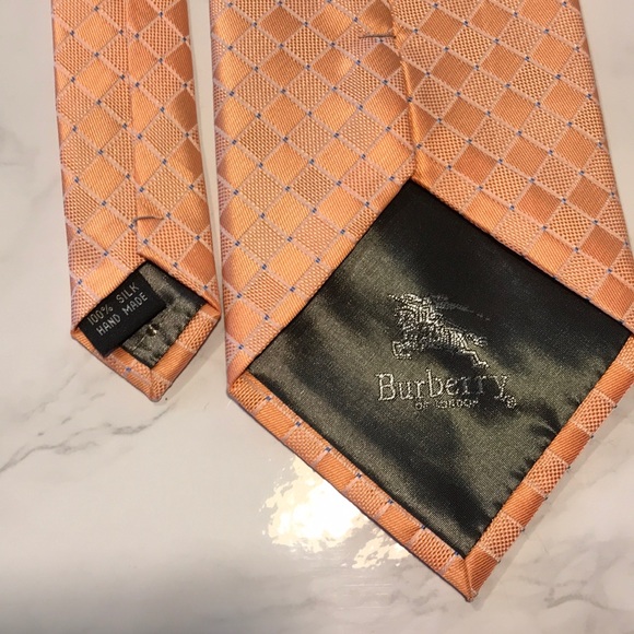 BURBERRY Tie Handmade 100% Silk - Picture 6 of 6